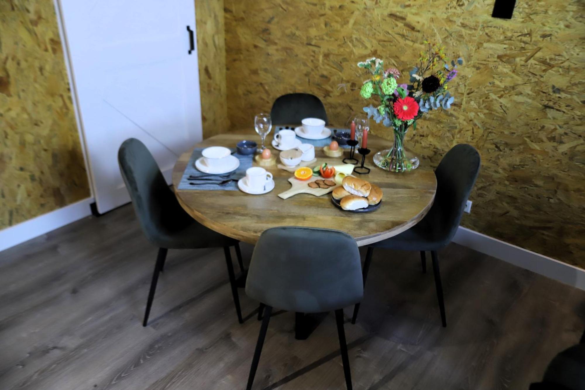 Mimosa Bed & Breakfast In Ijsselmuiden Bagian luar foto