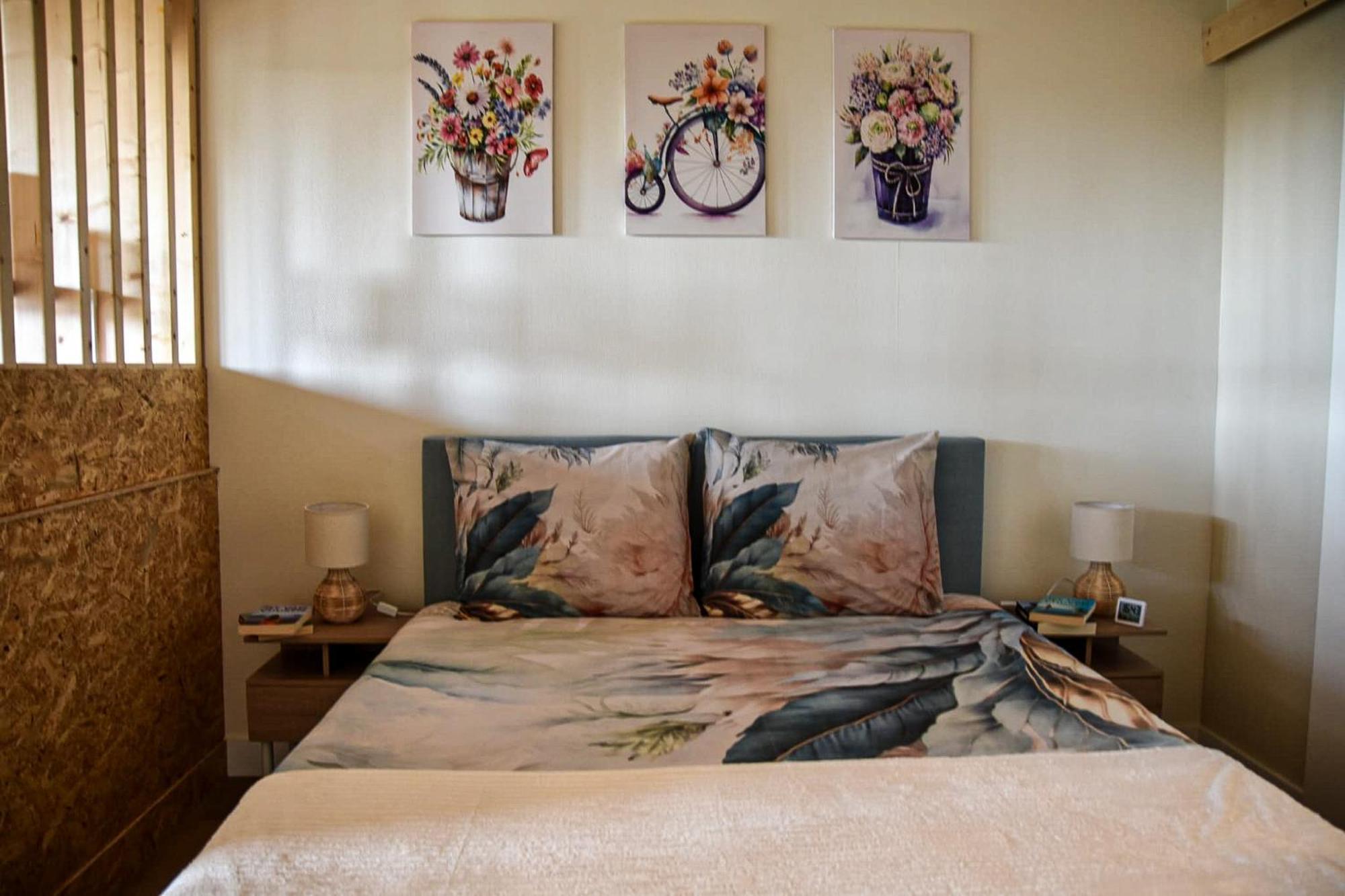 Mimosa Bed & Breakfast In Ijsselmuiden Bagian luar foto